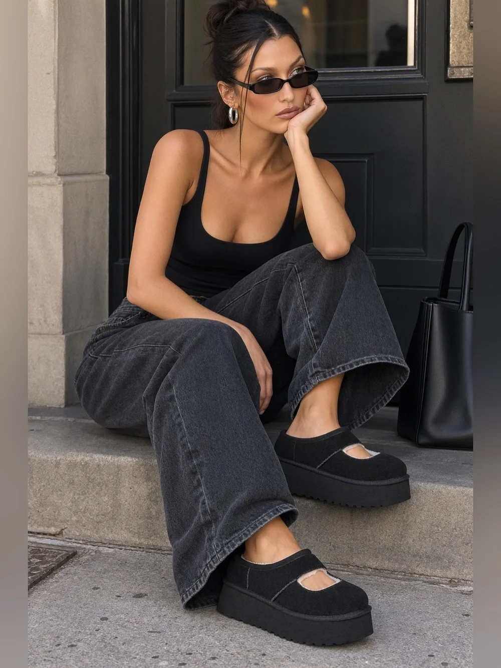 NWOB UGG Bea Mary Jane Black Wool Lined Platform Sandals Sz US 6,7